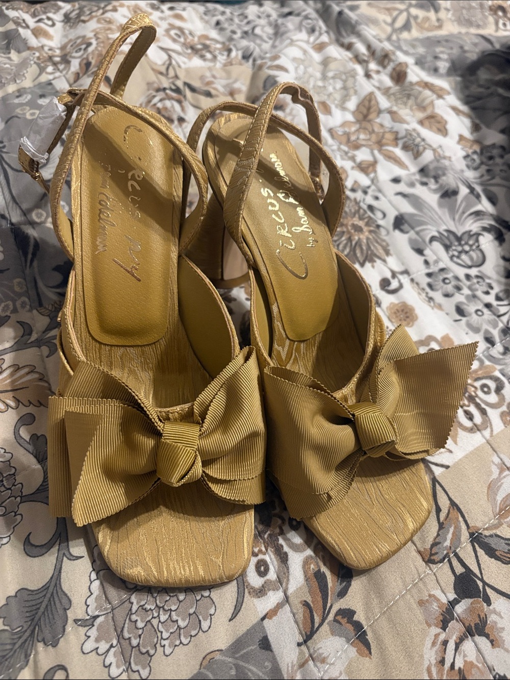 Circus by Sam Edelman Tan Bow Slingback Heels